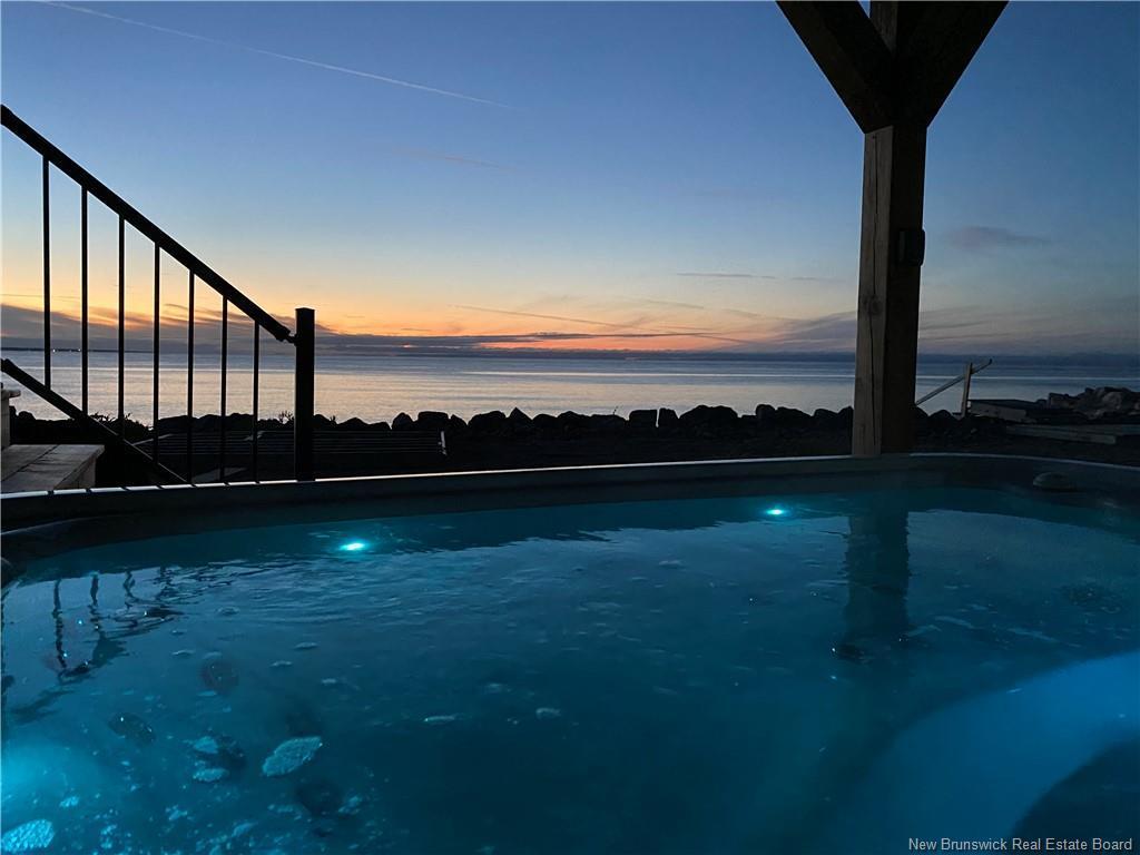 









251


Bayshore

,
Bathurst,




NB
E2A 6A5

