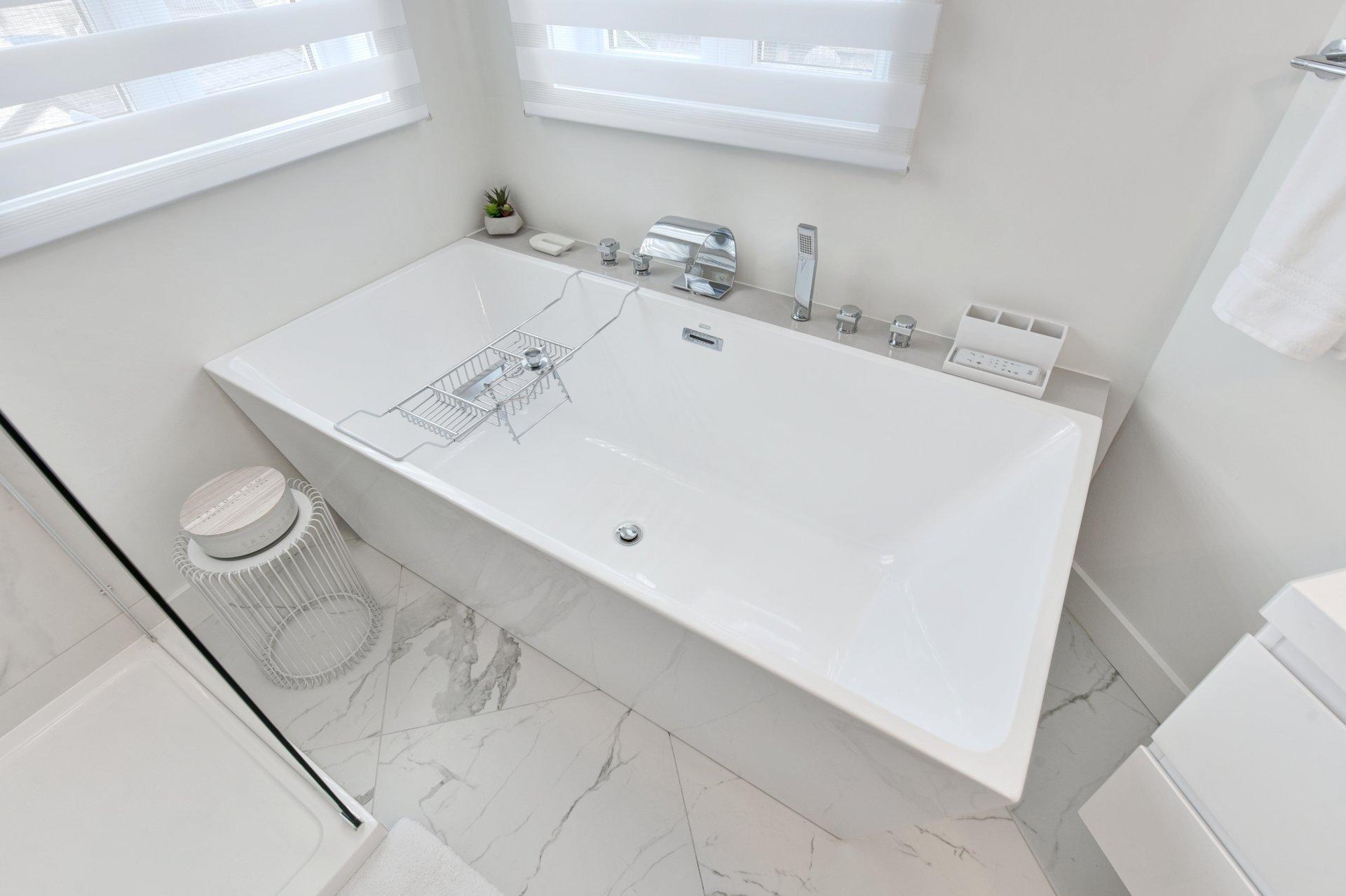 









8990


Place Rodier

,
Brossard,




QC
J4X1C1

