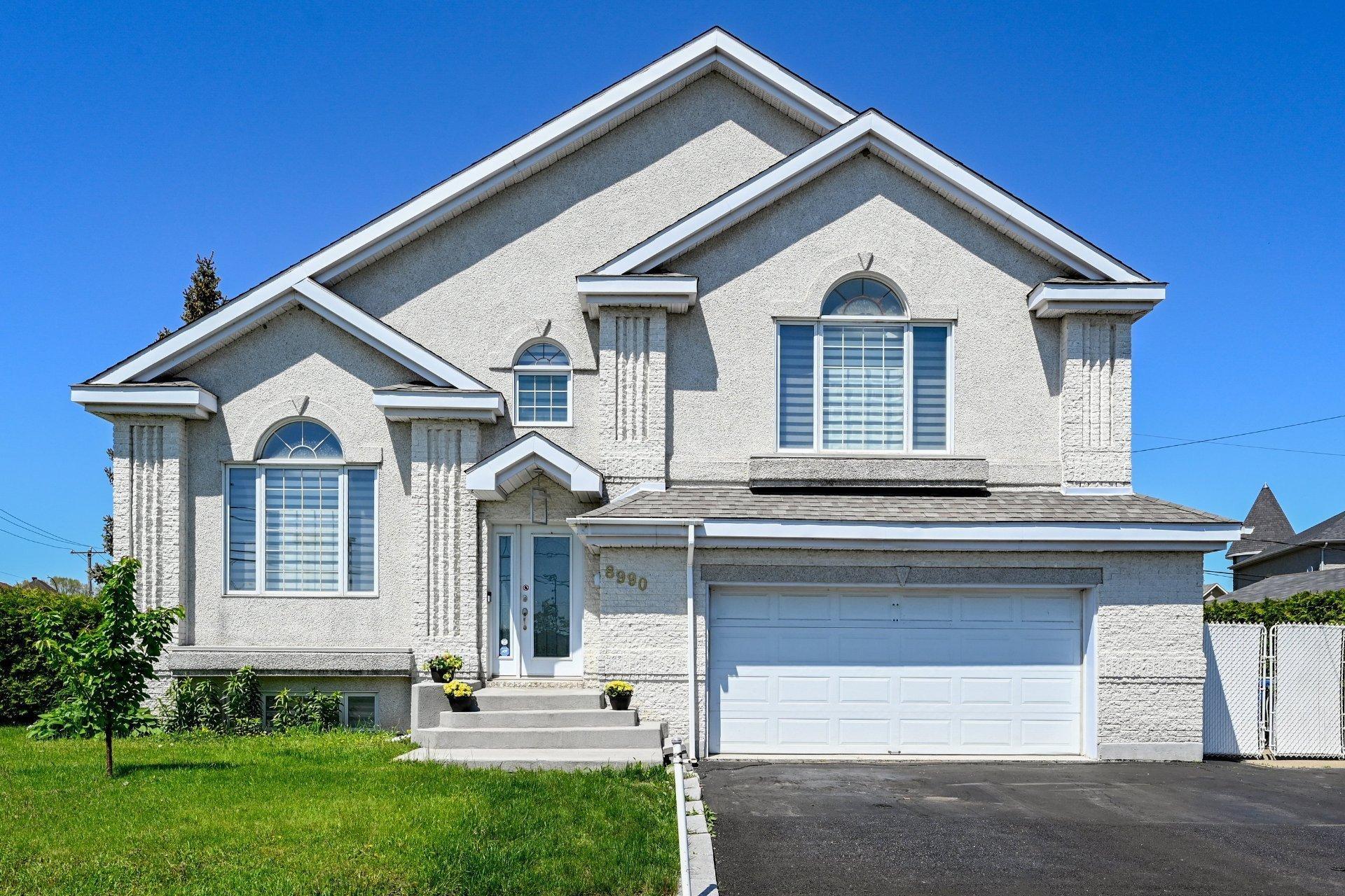 









8990


Place Rodier

,
Brossard,




QC
J4X1C1

