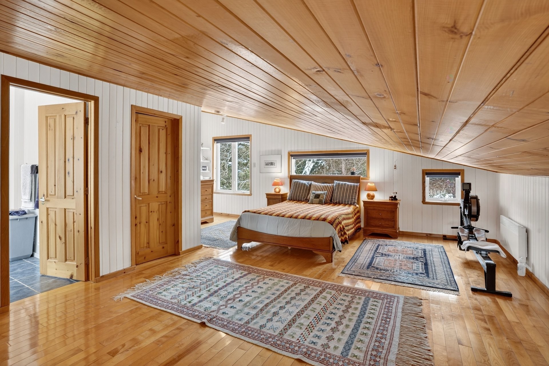 









1775


Ch. du Lac-des-Becs-Scie O.

,
Saint-Sauveur,




QC
J0R1R1

