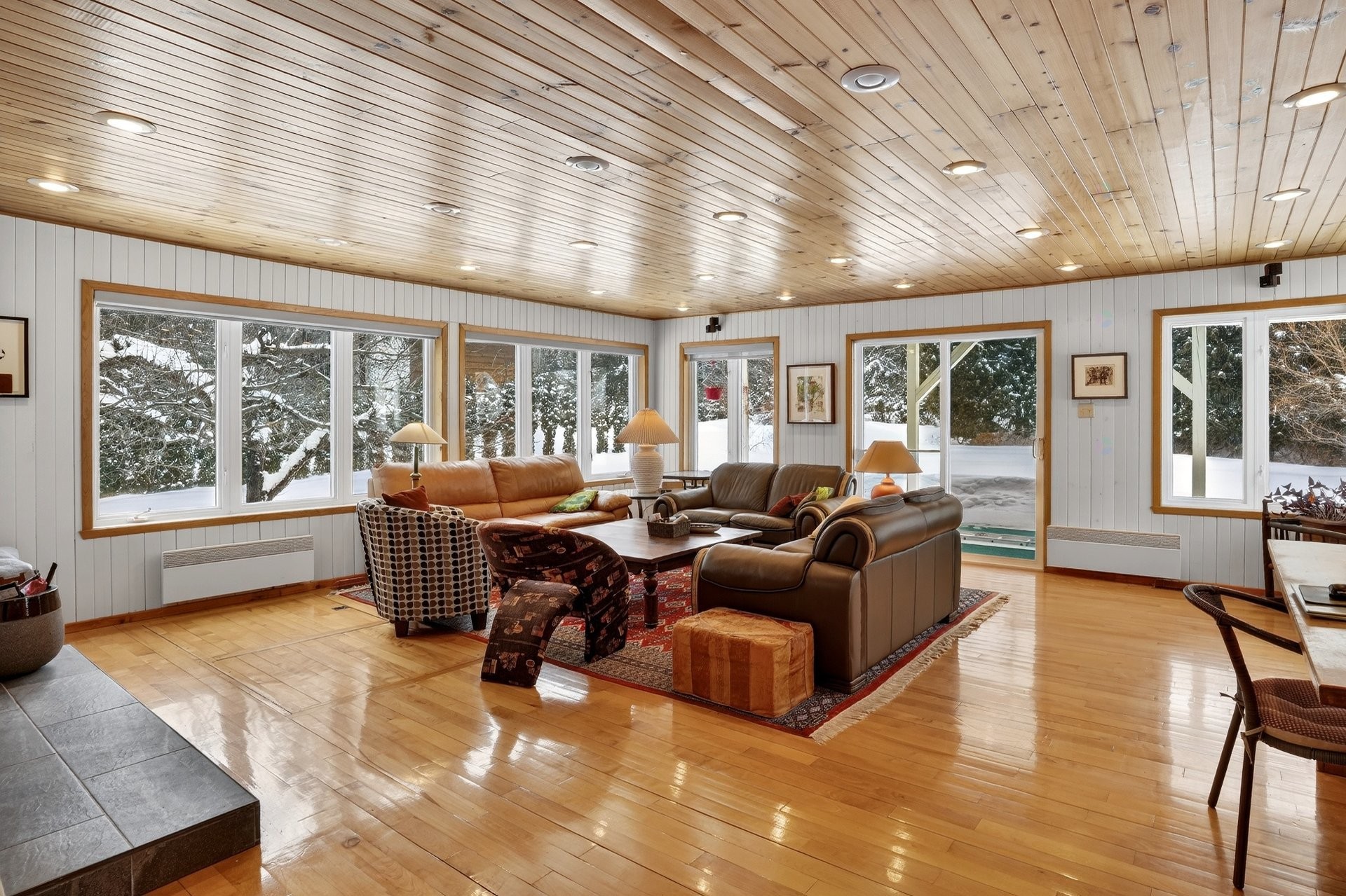 









1775


Ch. du Lac-des-Becs-Scie O.

,
Saint-Sauveur,




QC
J0R1R1

