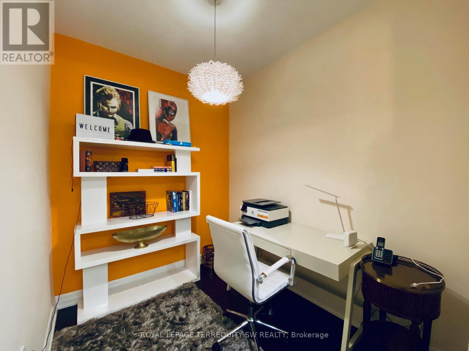 












2012 - 8 THE ESPLANADE

,
Toronto,




Ontario
M5E0A6

