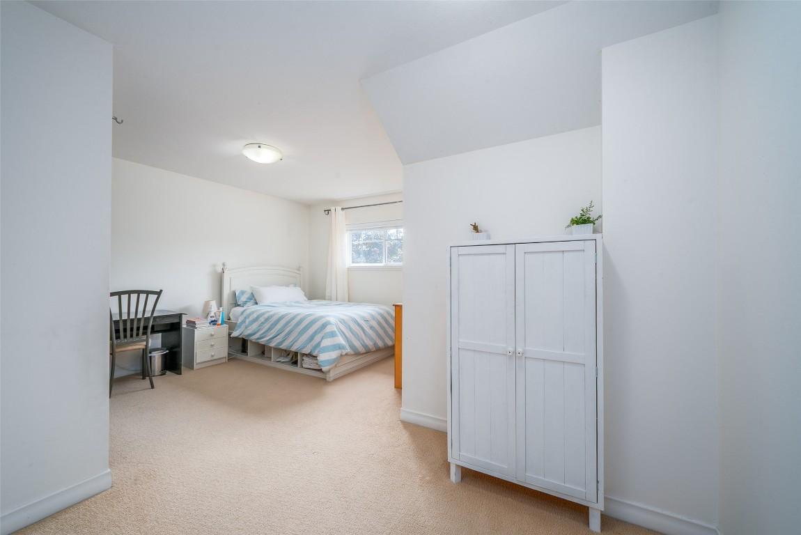 









690


Lequime

Road, 106,
Kelowna,




BC
V1W 5B8

