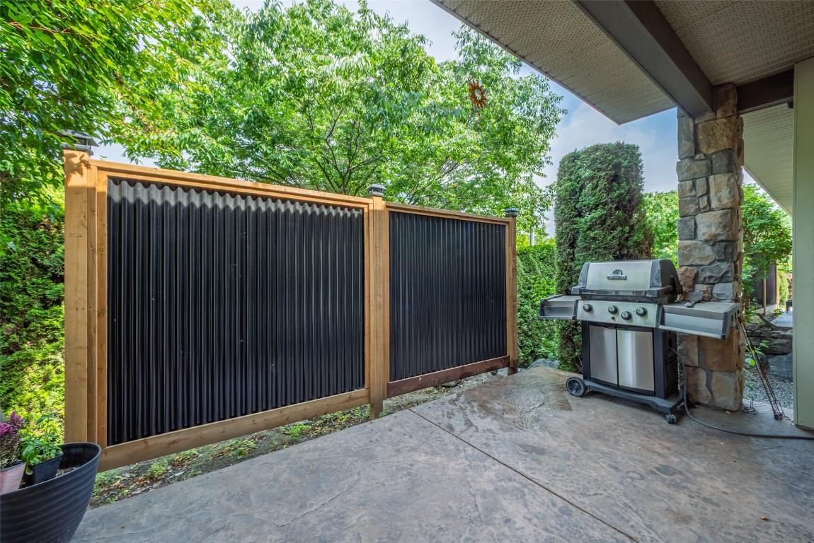 









690


Lequime

Road, 106,
Kelowna,




BC
V1W 5B8

