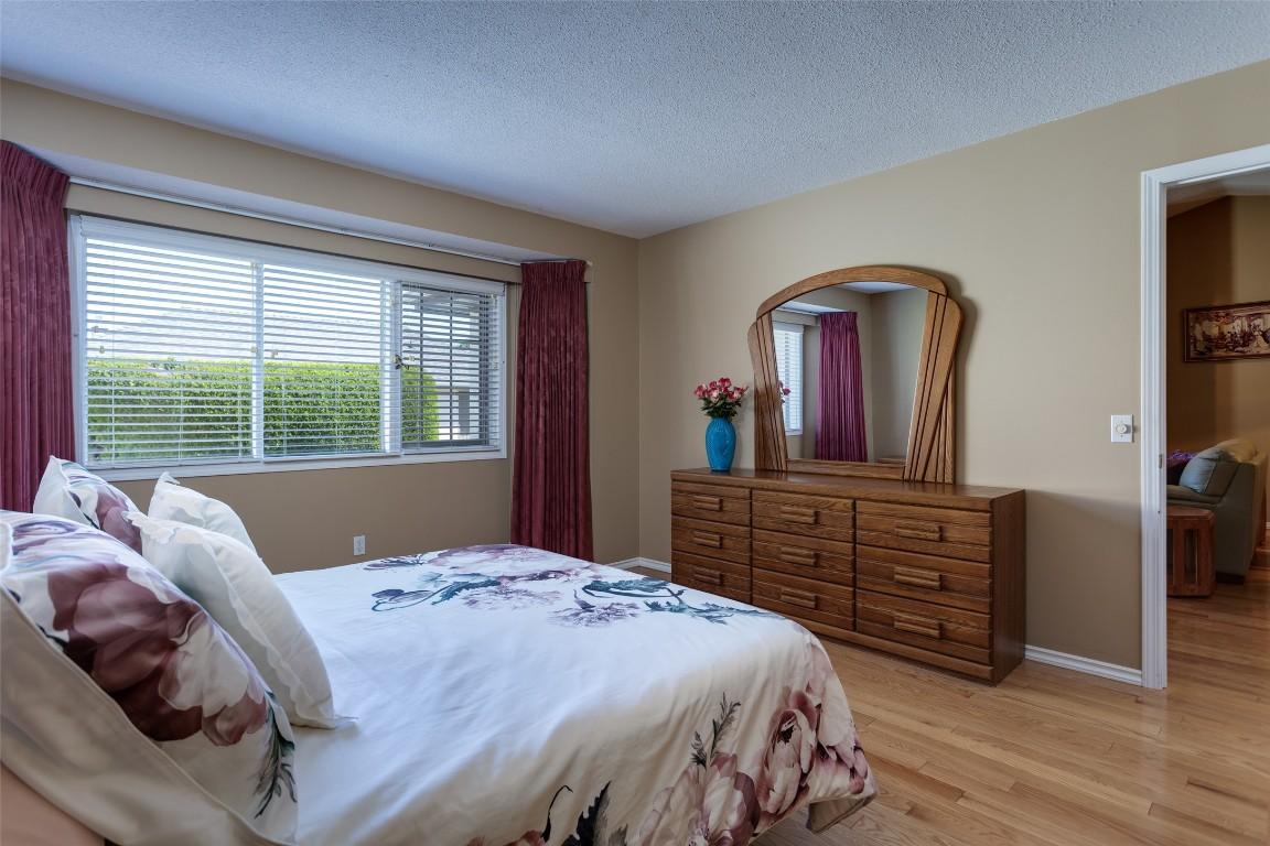 









950


Lanfranco

Road, 16,
Kelowna,




BC
V1W 3W8

