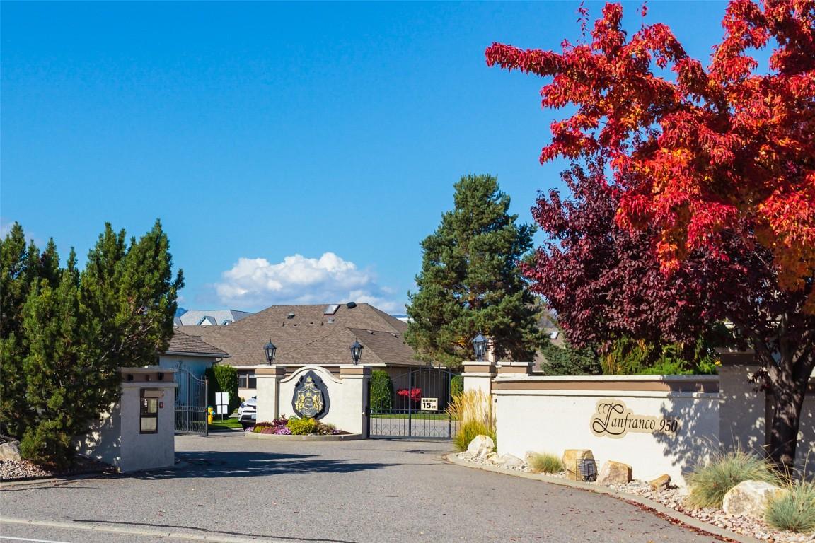 









950


Lanfranco

Road, 16,
Kelowna,




BC
V1W 3W8


