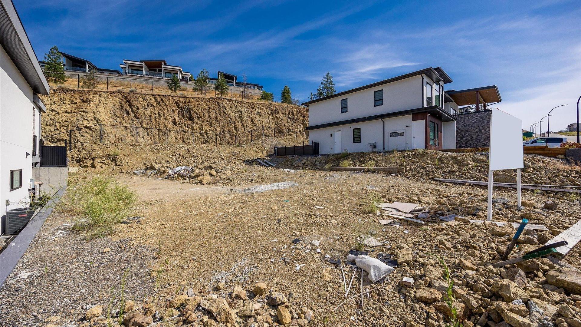 









1432


Vineyard

Drive,
West Kelowna,







BC
V4T 3B4

