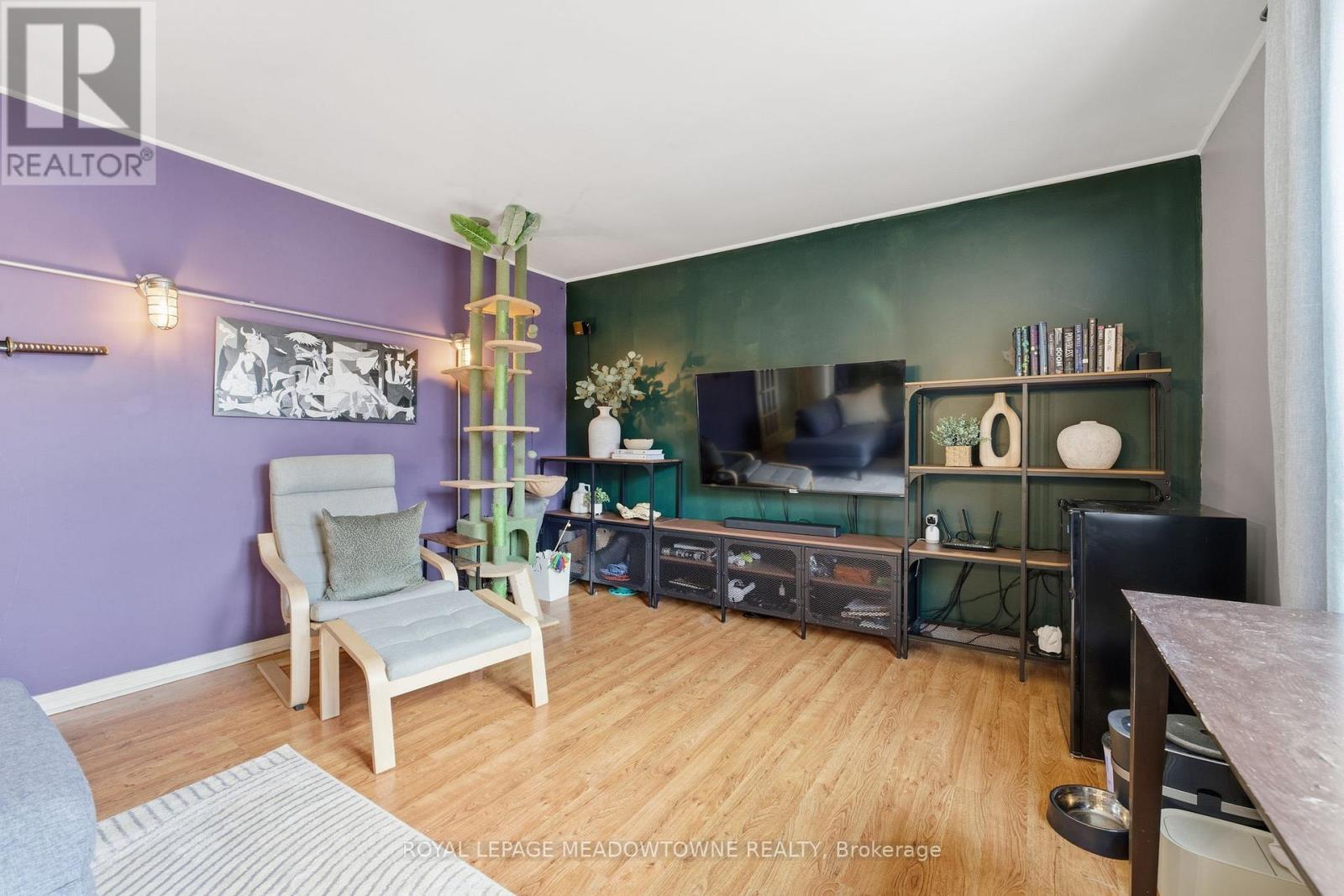 












15 - 1351 LAKESHORE ROAD

,
Burlington,




Ontario
L7S1B1

