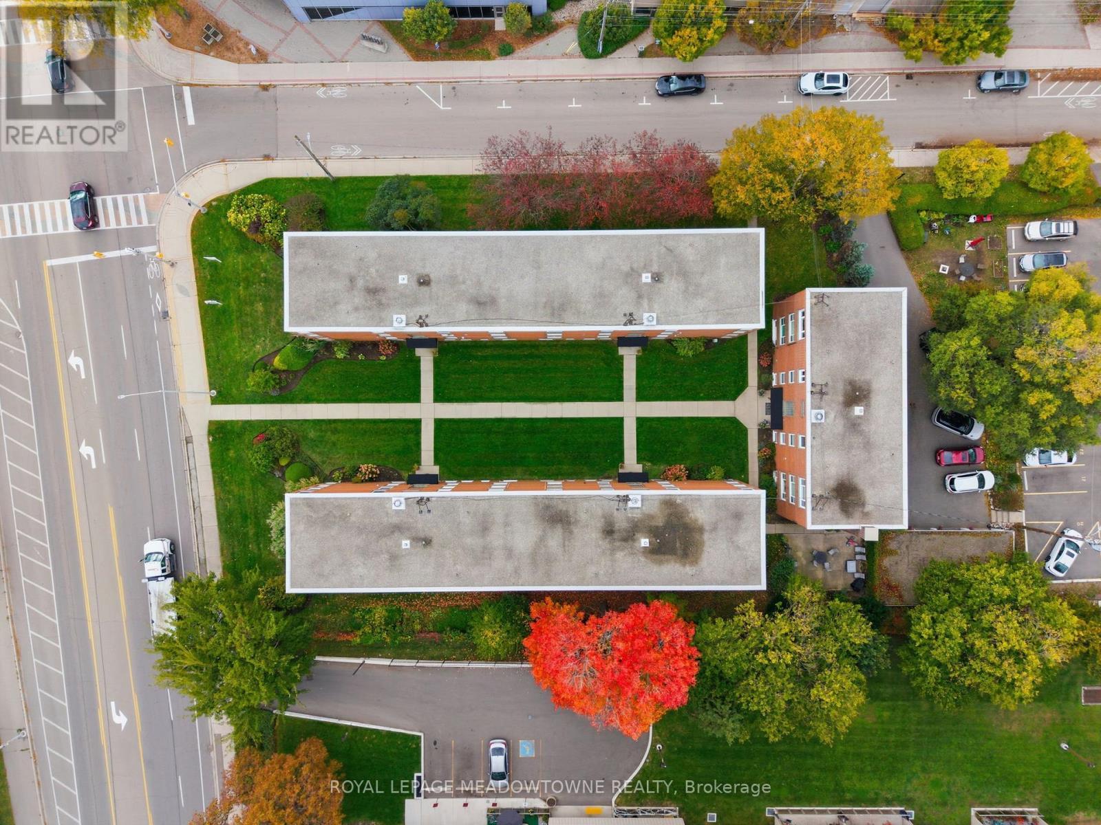 












15 - 1351 LAKESHORE ROAD

,
Burlington,




Ontario
L7S1B1

