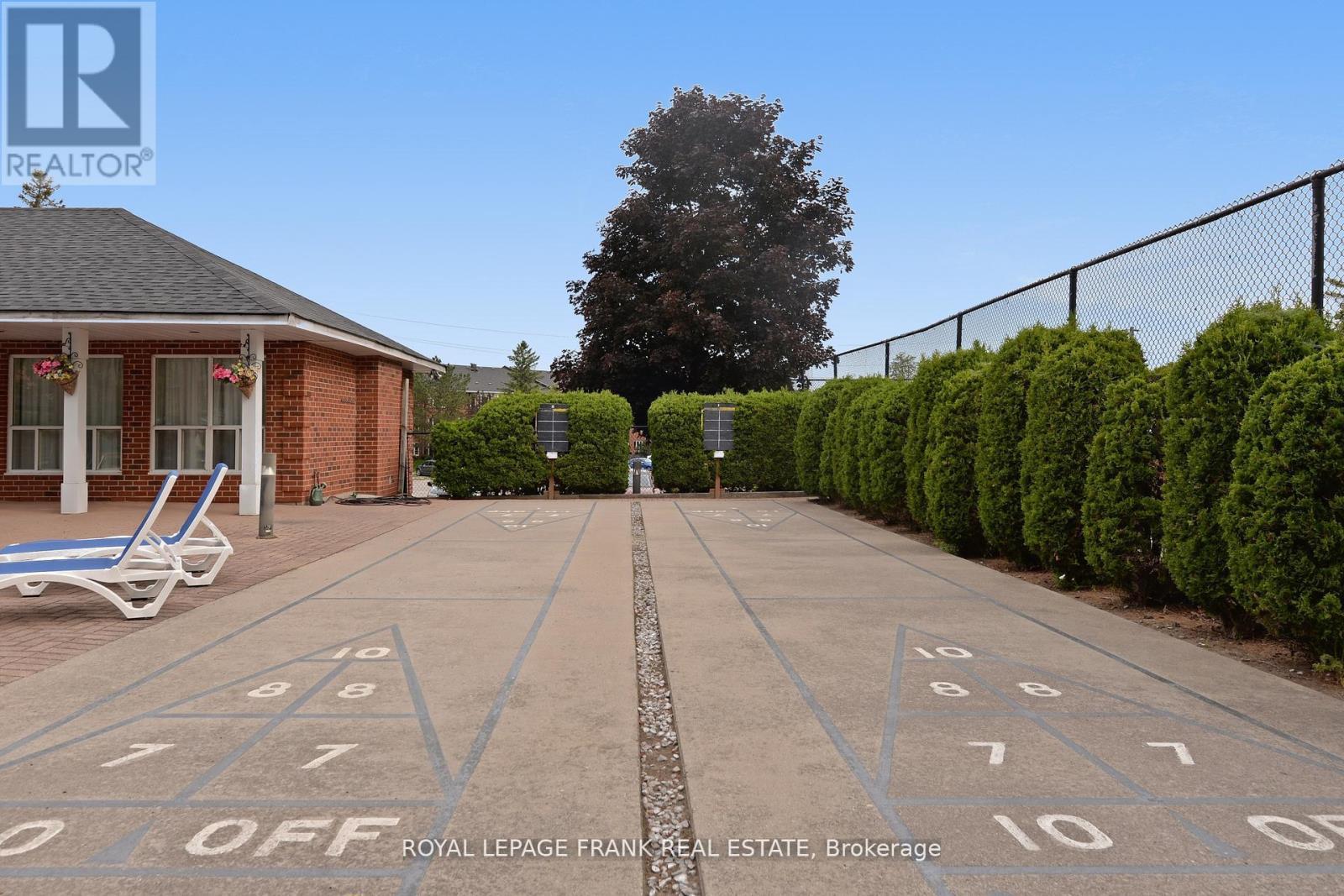 












112 - 2 HERITAGE WAY

,
Kawartha Lakes (Lindsay),




Ontario
K9V5P5

