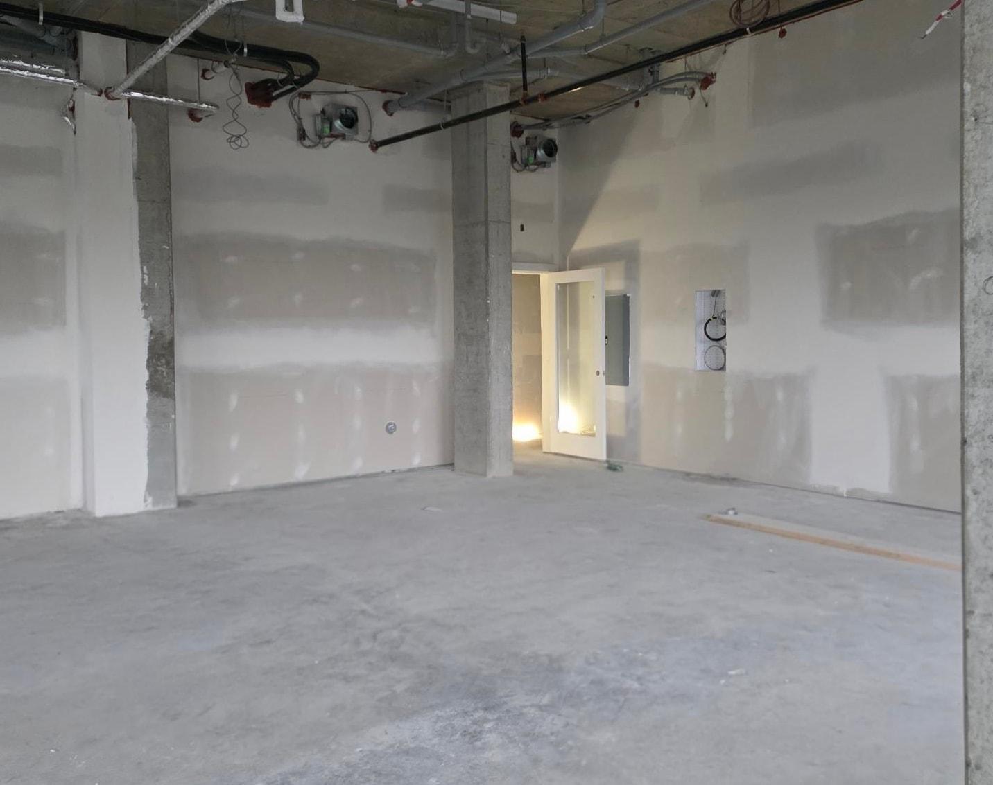 












206 19220 72 AVENUE

,
Surrey,




British Columbia
V4N1N2

