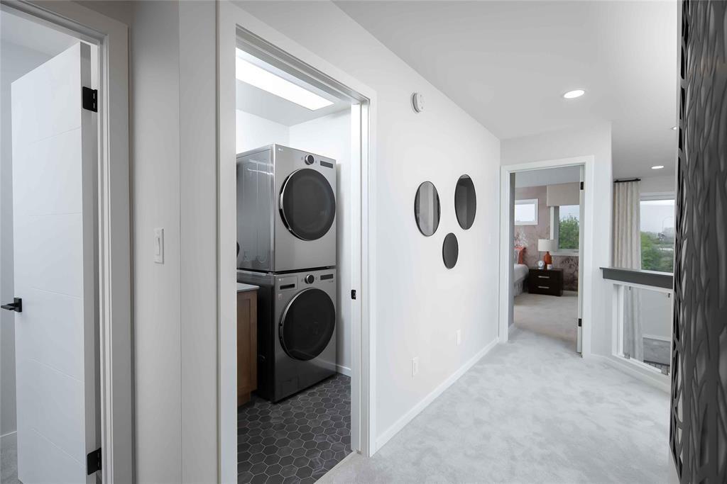 












14 Dave's Cove

,
West St Paul,




Manitoba
R2V5K1

