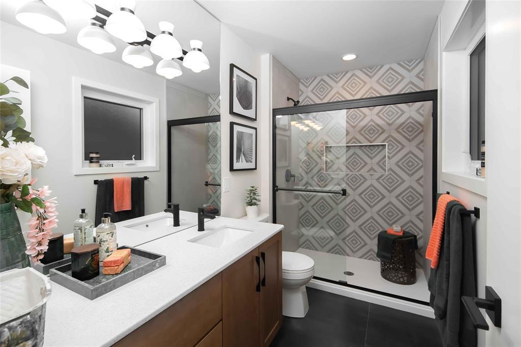 












14 Dave's Cove

,
West St Paul,




Manitoba
R2V5K1

