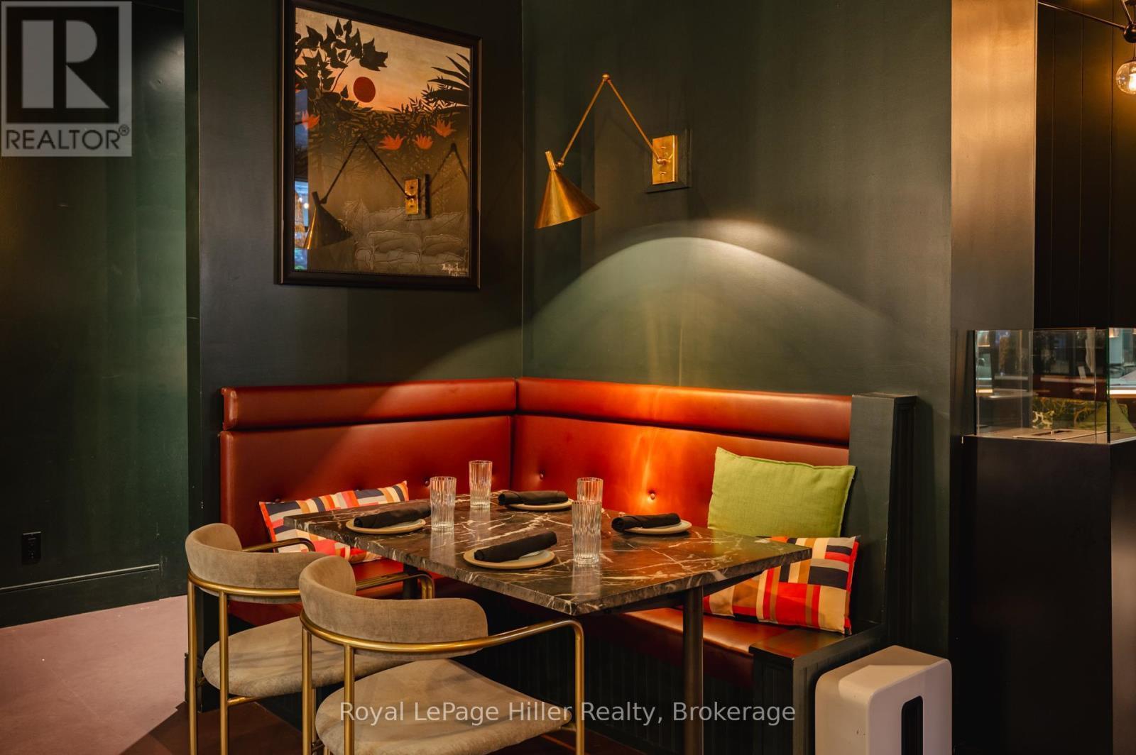 












34 BRUNSWICK STREET

,
Stratford,




Ontario
N5A3L8

