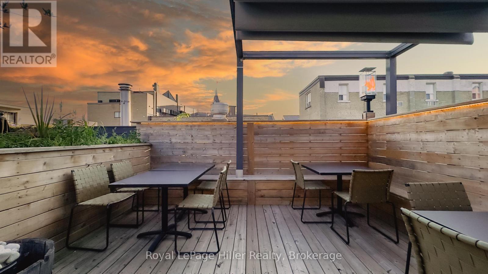 












34 BRUNSWICK STREET

,
Stratford,




Ontario
N5A3L8

