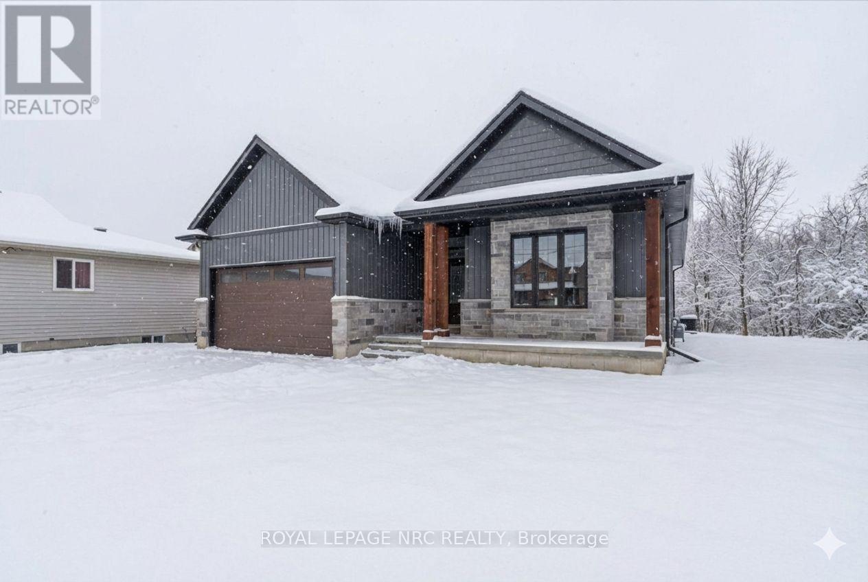 












207 FORKS ROAD

,
Welland (Dain City),




Ontario
L3B6C5

