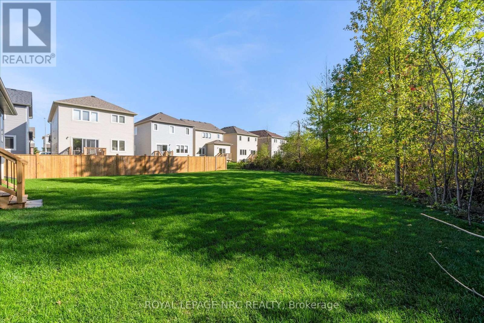 












207 FORKS ROAD

,
Welland (Dain City),




Ontario
L3B6C5

