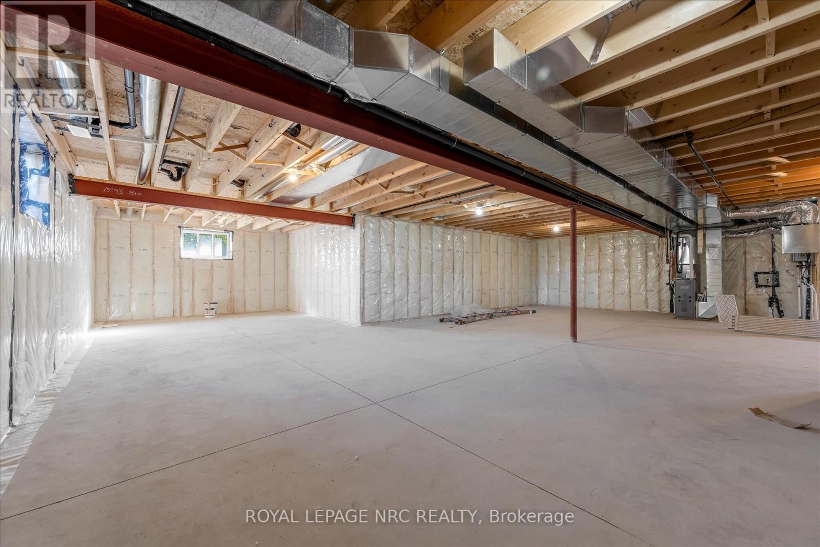 












207 FORKS ROAD

,
Welland (Dain City),




Ontario
L3B6C5

