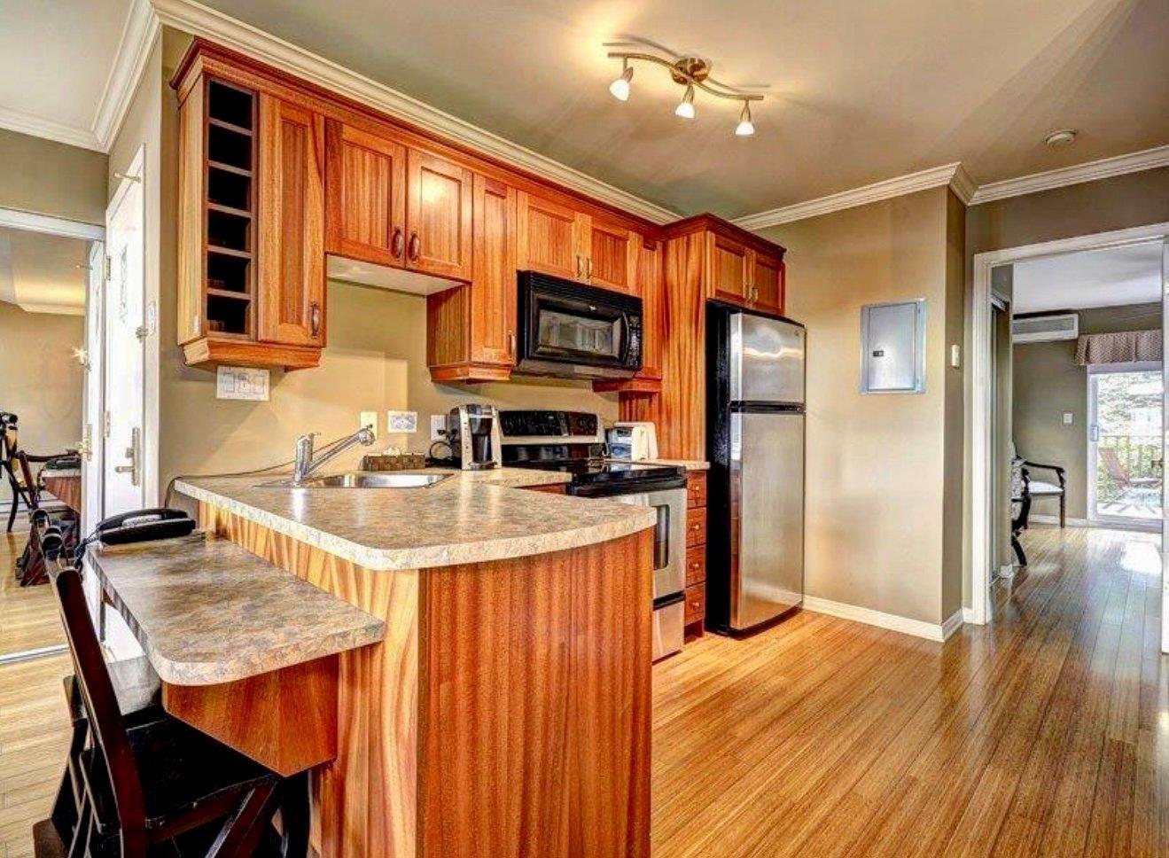 









570


Ch. des Frênes

, 3306,
Piedmont,




QC
J0R1K0

