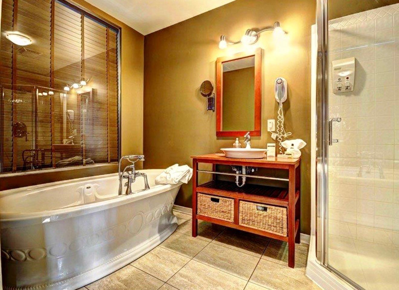 









570


Ch. des Frênes

, 3306,
Piedmont,




QC
J0R1K0

