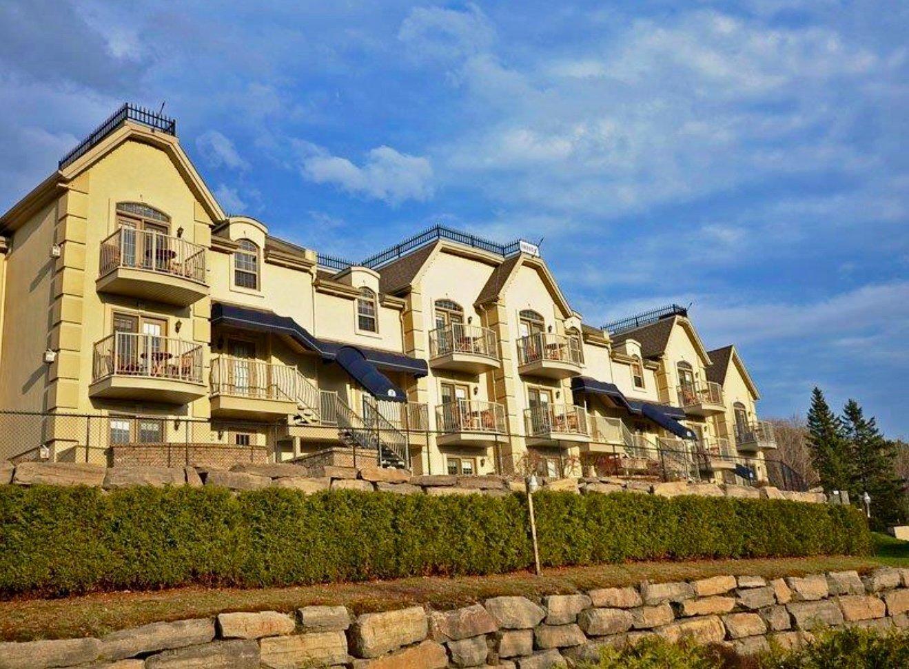 









570


Ch. des Frênes

, 3306,
Piedmont,




QC
J0R1K0

