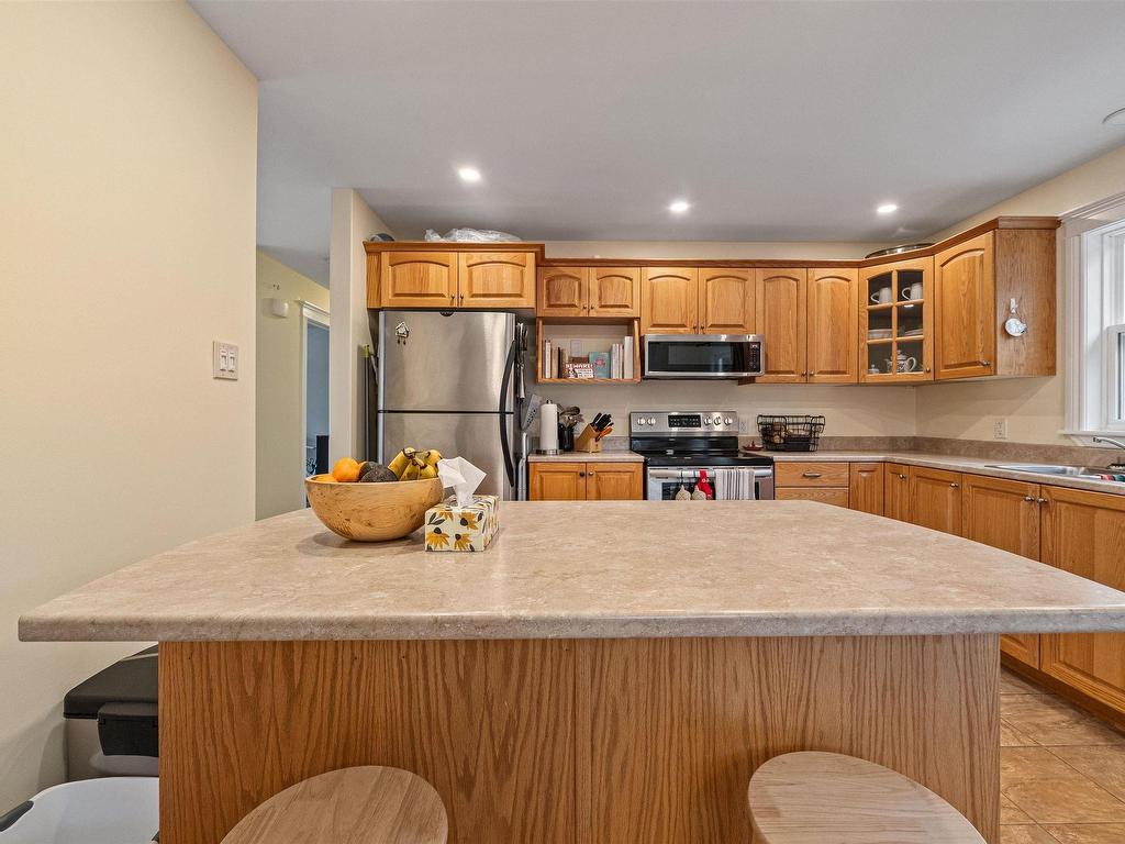 












89 Clearwood Court

,
Head Of St. Margarets Bay,




NS
B3Z 0E7

