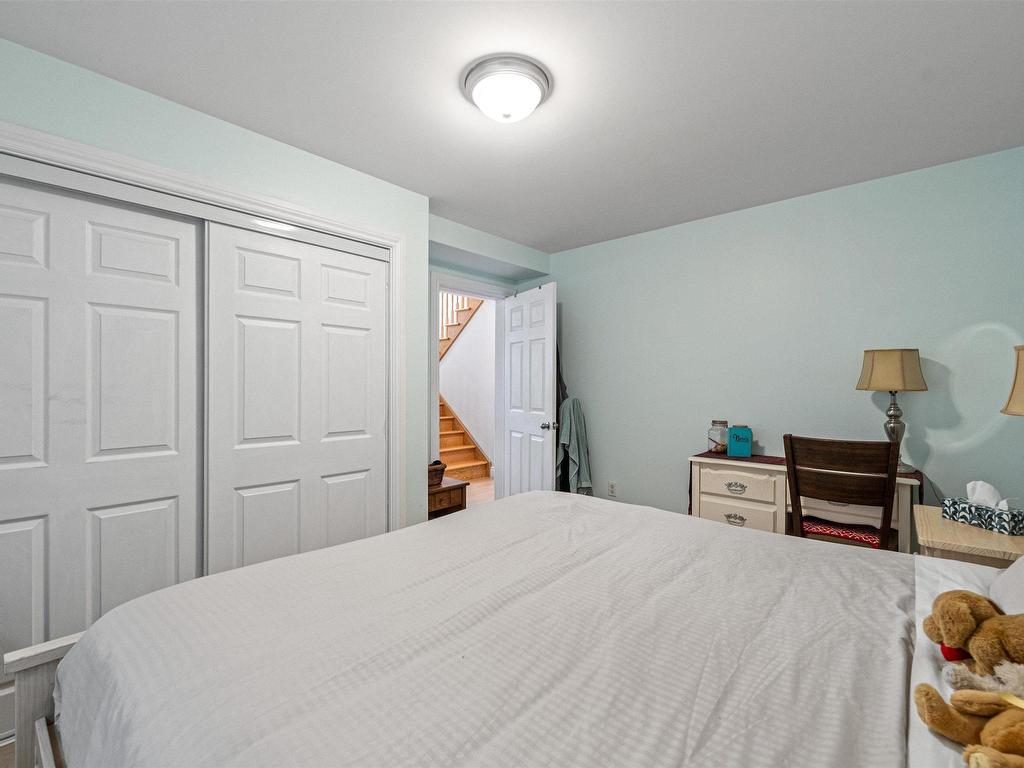 












89 Clearwood Court

,
Head Of St. Margarets Bay,




NS
B3Z 0E7

