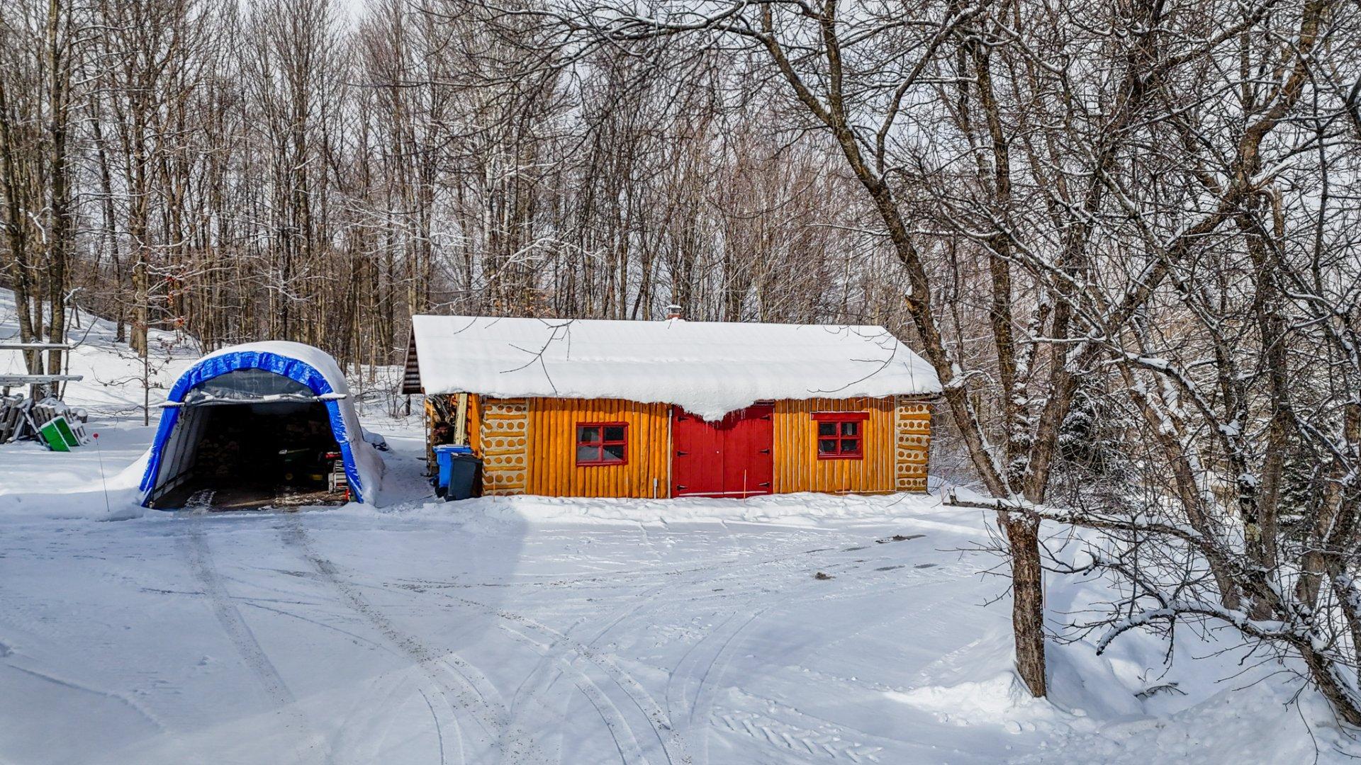 









62


Route 143

,
Melbourne,




QC
J0B2B0

