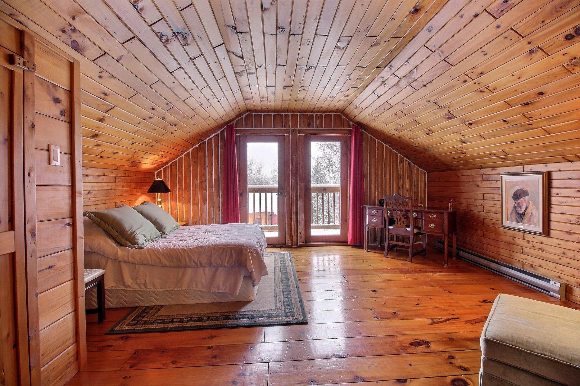 









62


Route 143

,
Melbourne,




QC
J0B2B0

