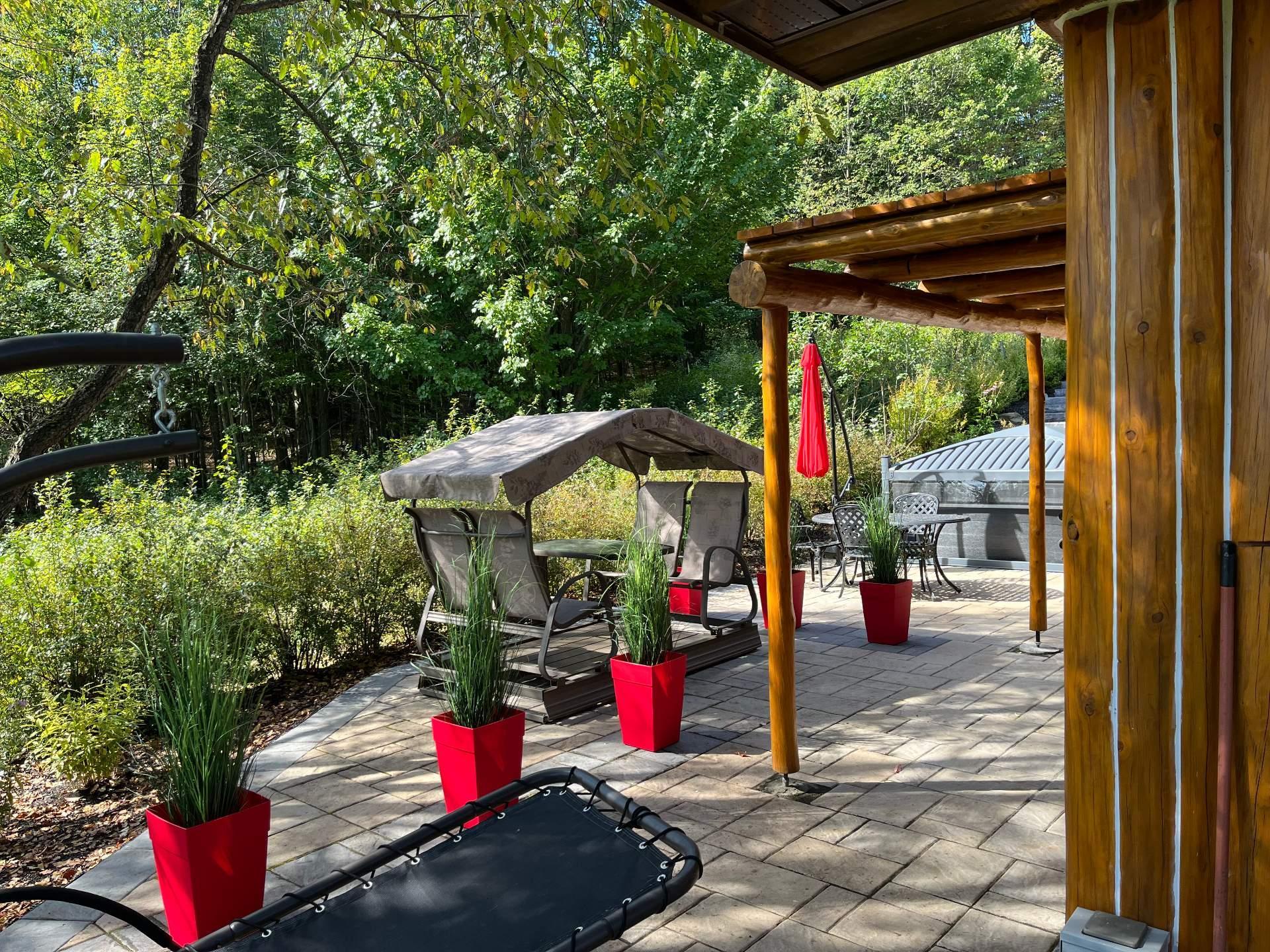 









62


Route 143

,
Melbourne,




QC
J0B2B0

