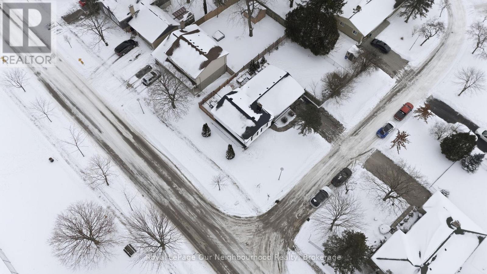 












181 MCMASTER DRIVE

,
London South,




Ontario
N6K1J6

