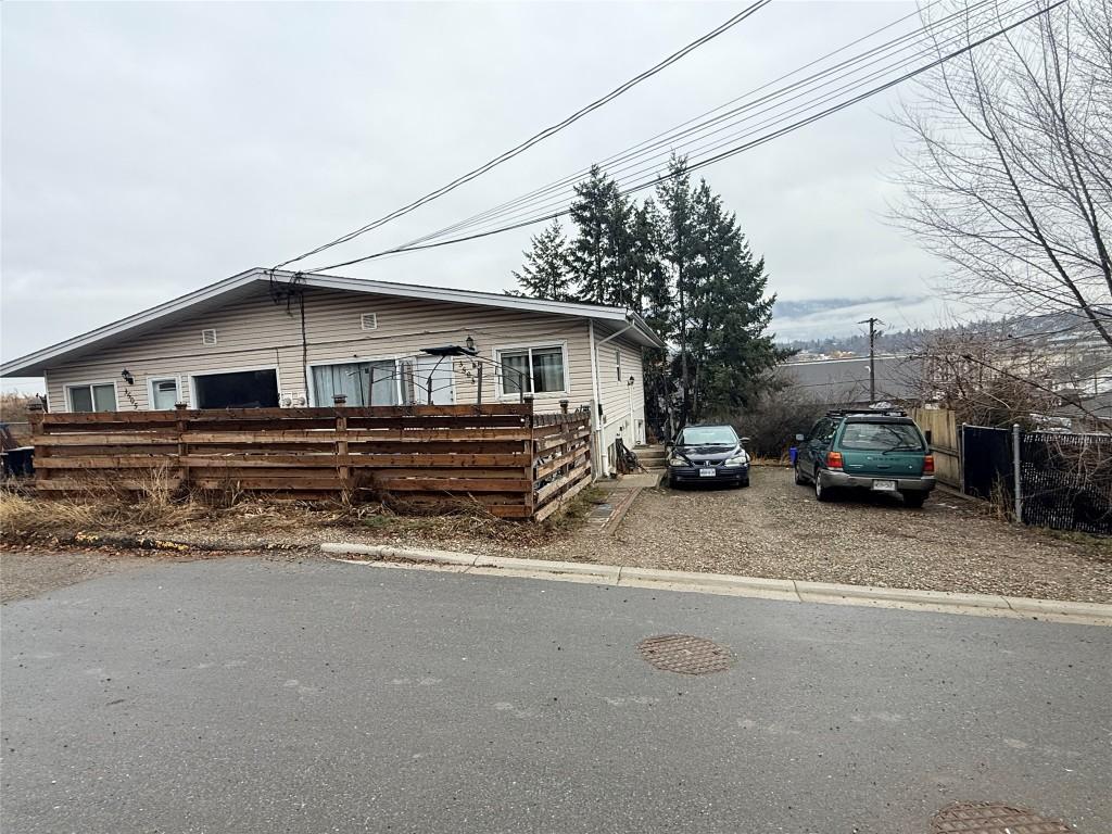 









3503


35

Street,
Vernon,




BC
V1T 6C2

