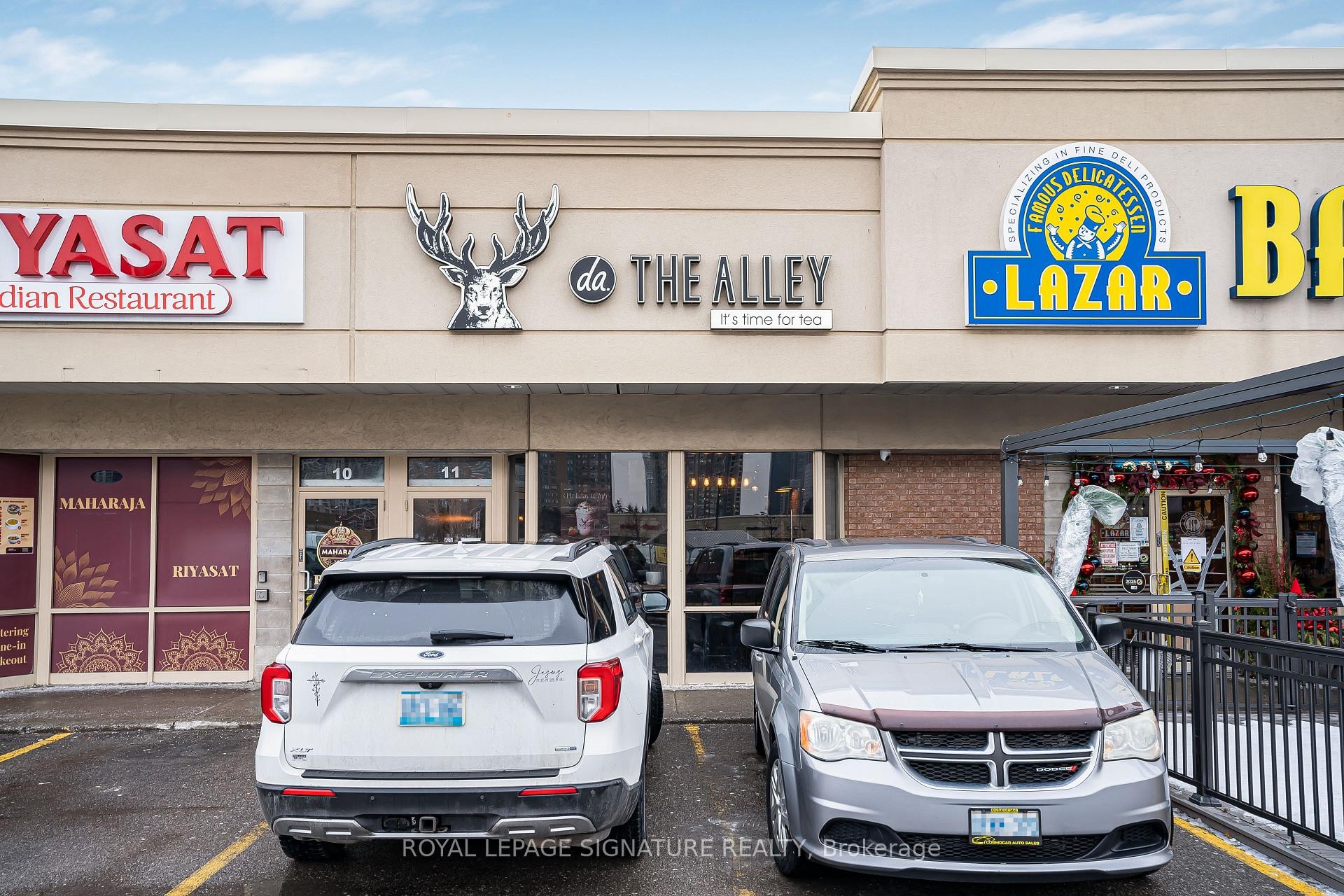 









325


Central

Parkway West, 11,
Mississauga,




ON
L5B 3X9

