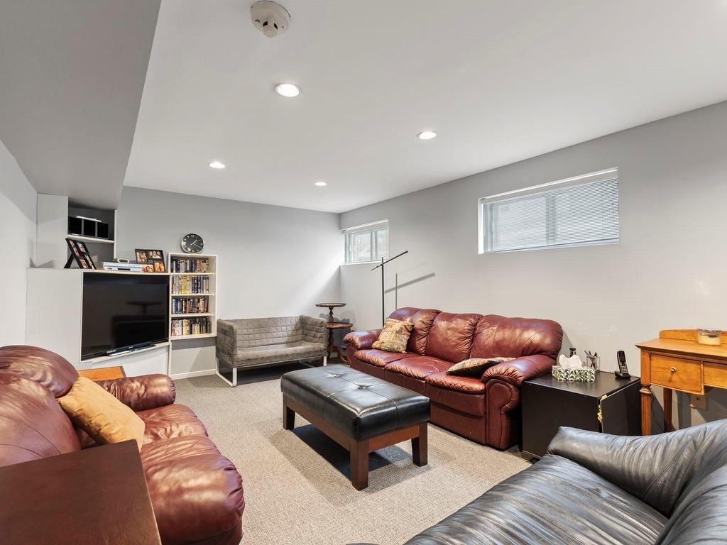 









1281


Rue Tecumseh

,
Dollard-Des Ormeaux,




QC
H9A3C9

