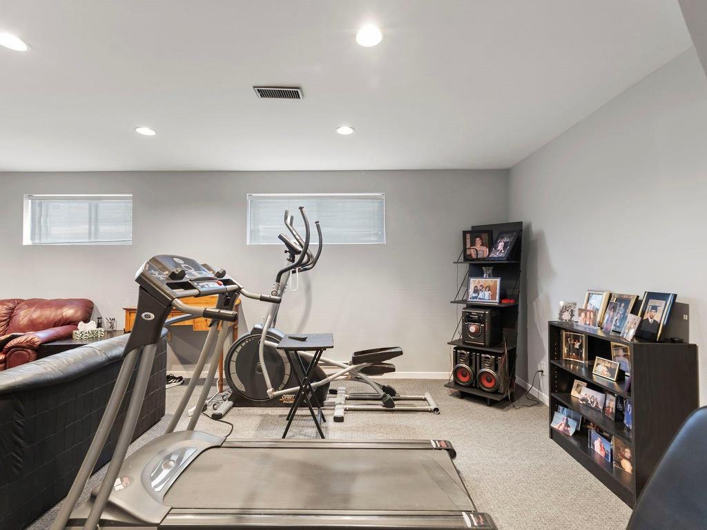 









1281


Rue Tecumseh

,
Dollard-Des Ormeaux,




QC
H9A3C9

