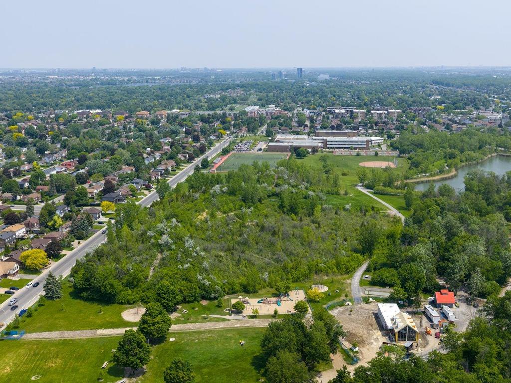 









1281


Rue Tecumseh

,
Dollard-Des Ormeaux,




QC
H9A3C9

