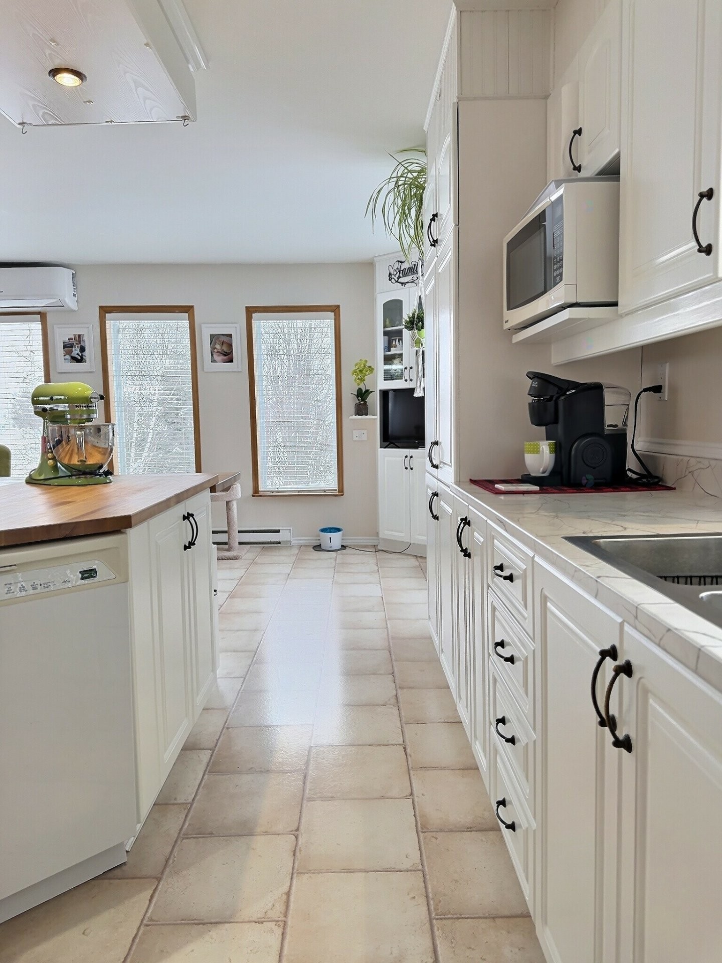 









762


Rue Principale

,
Rémigny,




QC
J0Z3H0

