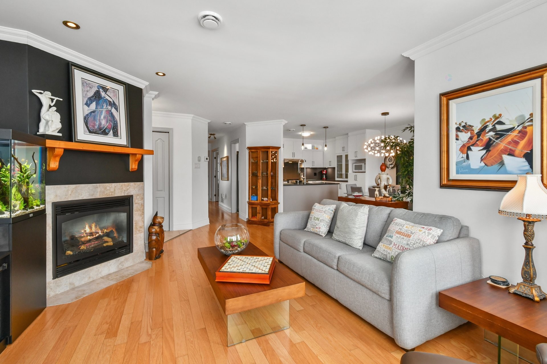 









754


Rue Richelieu

, 302,
Beloeil,




QC
J3G4P5

