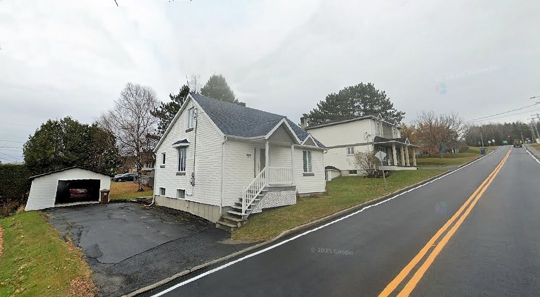 









213


Rue La Salle

,
Saint-Ludger,




QC
G0M1W0

