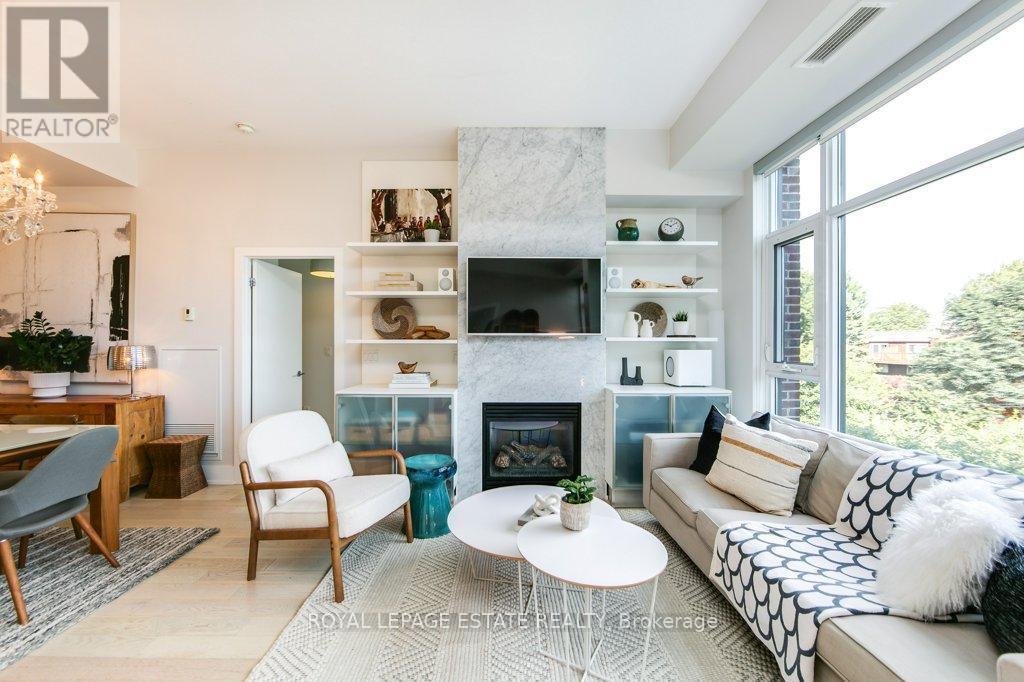 












408 - 66 KIPPENDAVIE AVENUE

,
Toronto,




Ontario
M4L0A4

