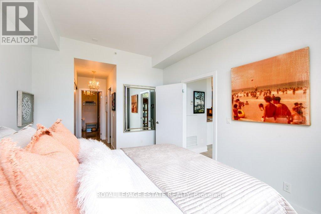 












408 - 66 KIPPENDAVIE AVENUE

,
Toronto,




Ontario
M4L0A4

