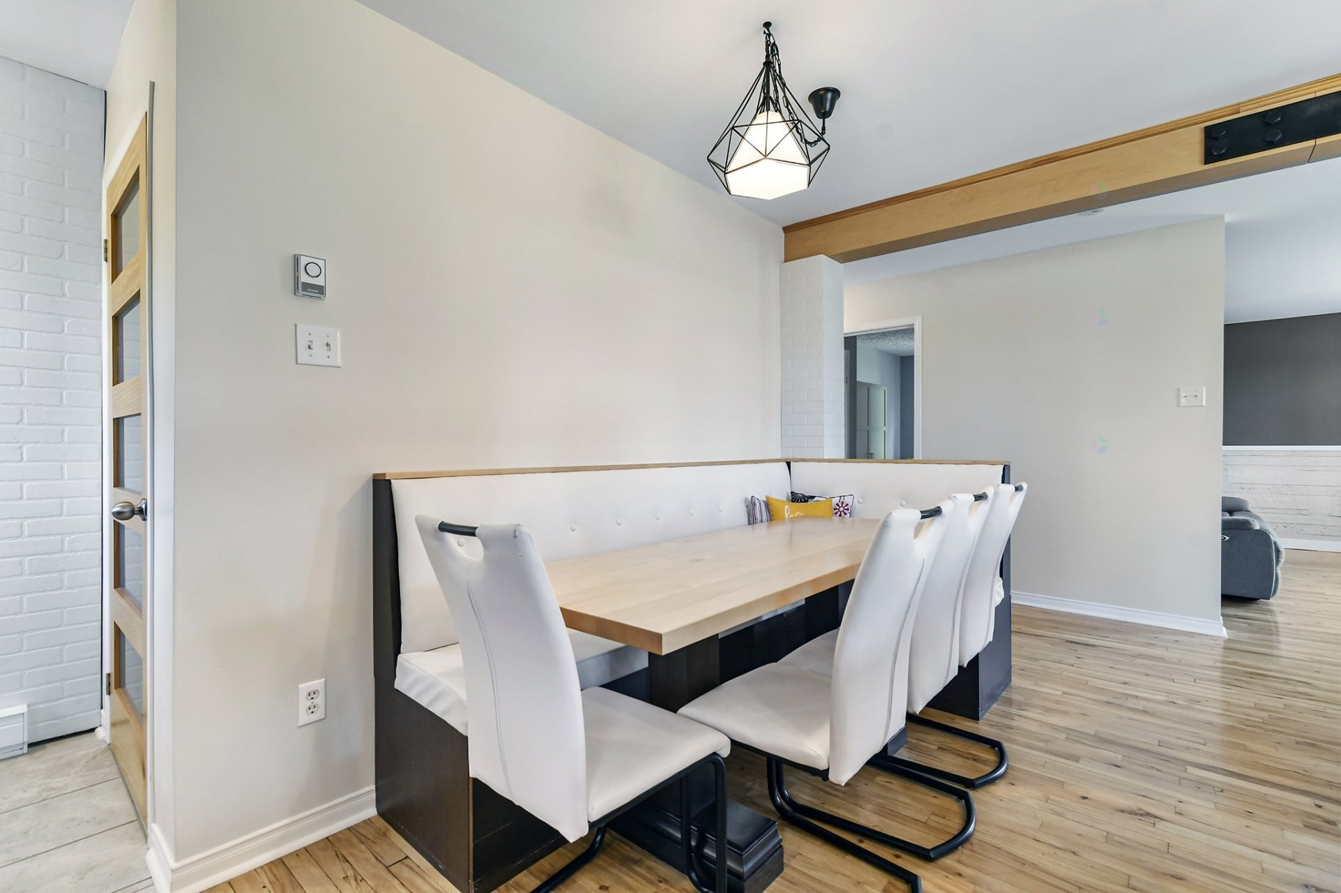 









875


Rg de l'Achigan

,
L'Assomption,




QC
J5W3N3

