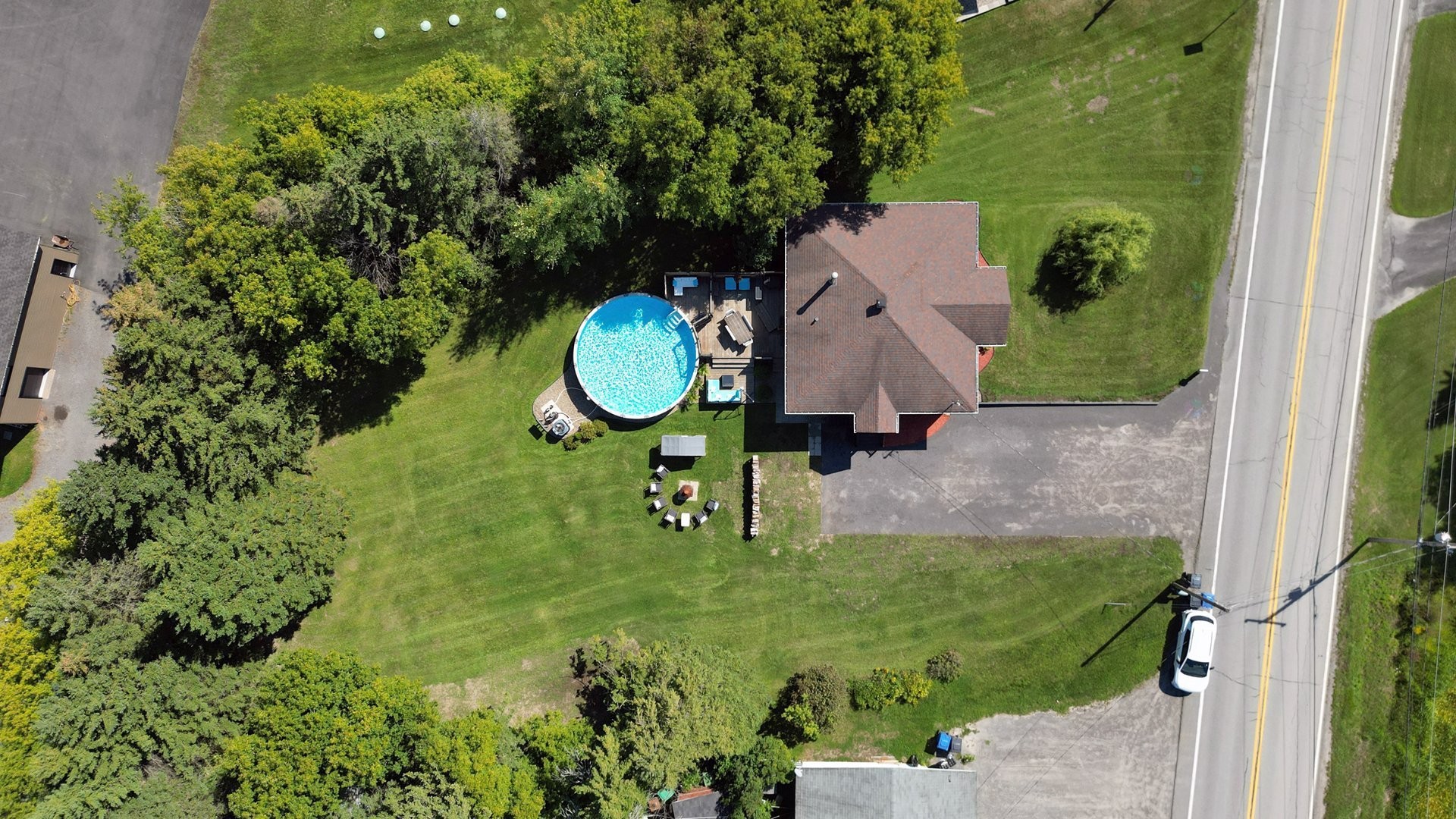 









875


Rg de l'Achigan

,
L'Assomption,




QC
J5W3N3

