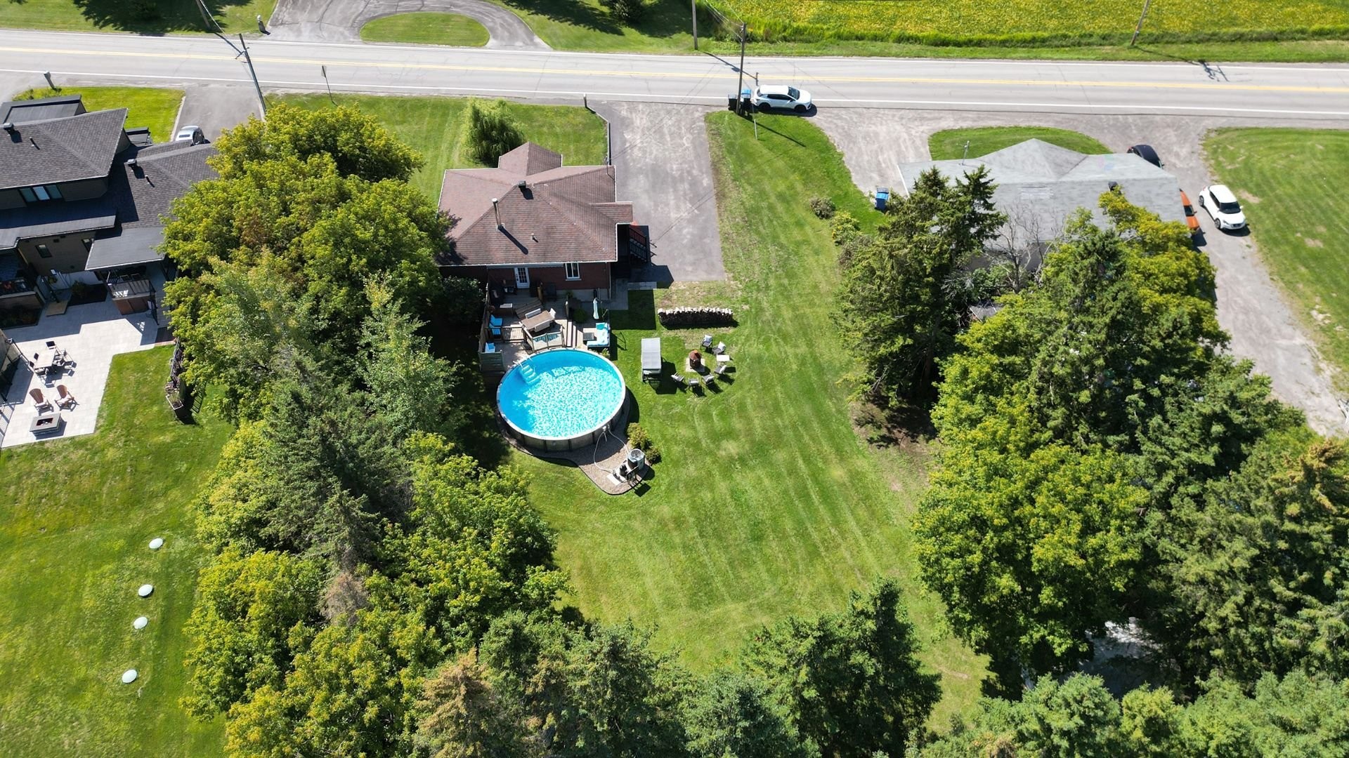 









875


Rg de l'Achigan

,
L'Assomption,




QC
J5W3N3

