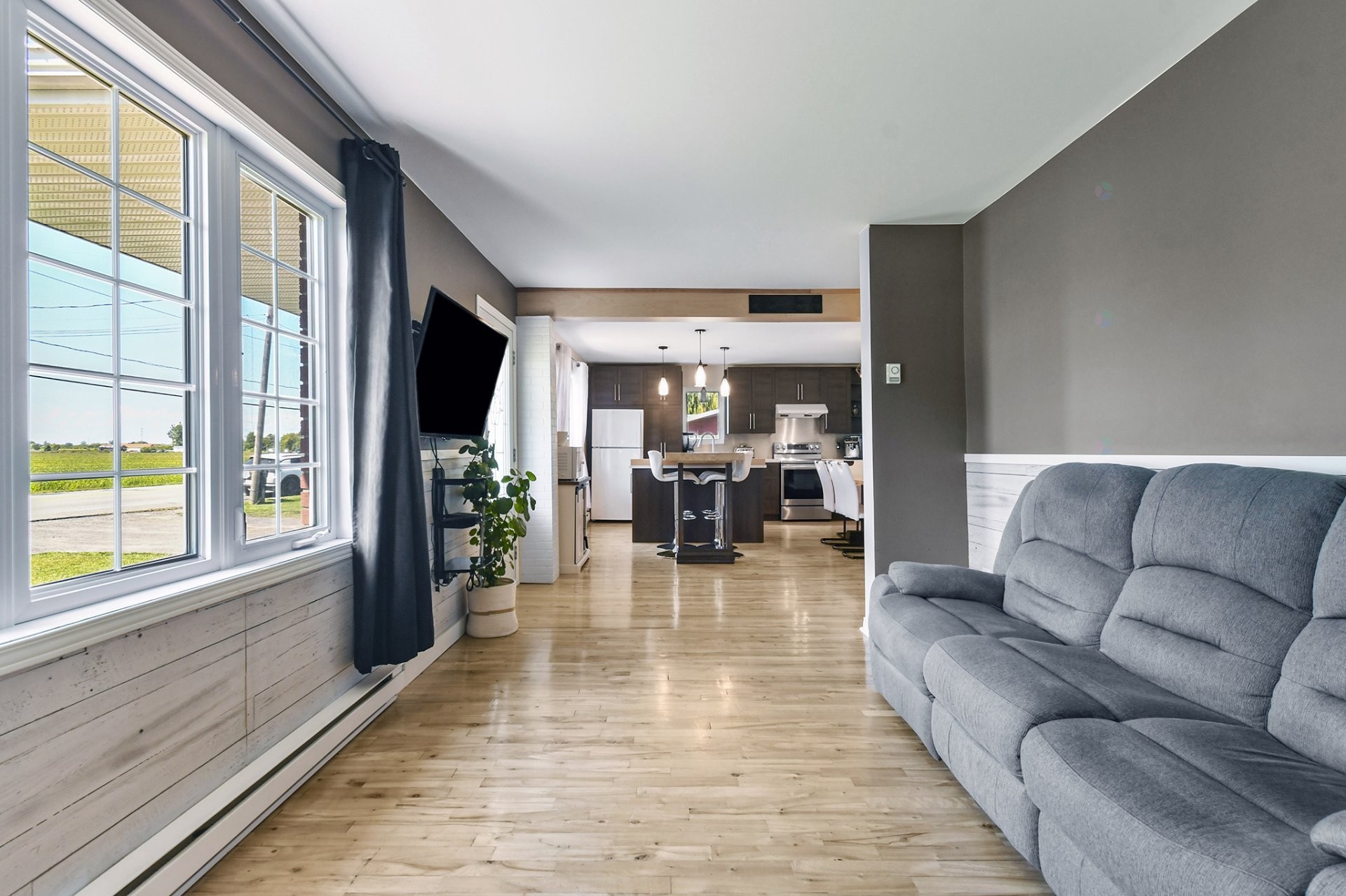 









875


Rg de l'Achigan

,
L'Assomption,




QC
J5W3N3

