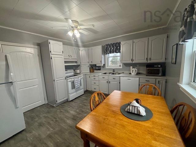 












721 St. Joseph Street

,
New Waterford,




NS
B1H 4G5

