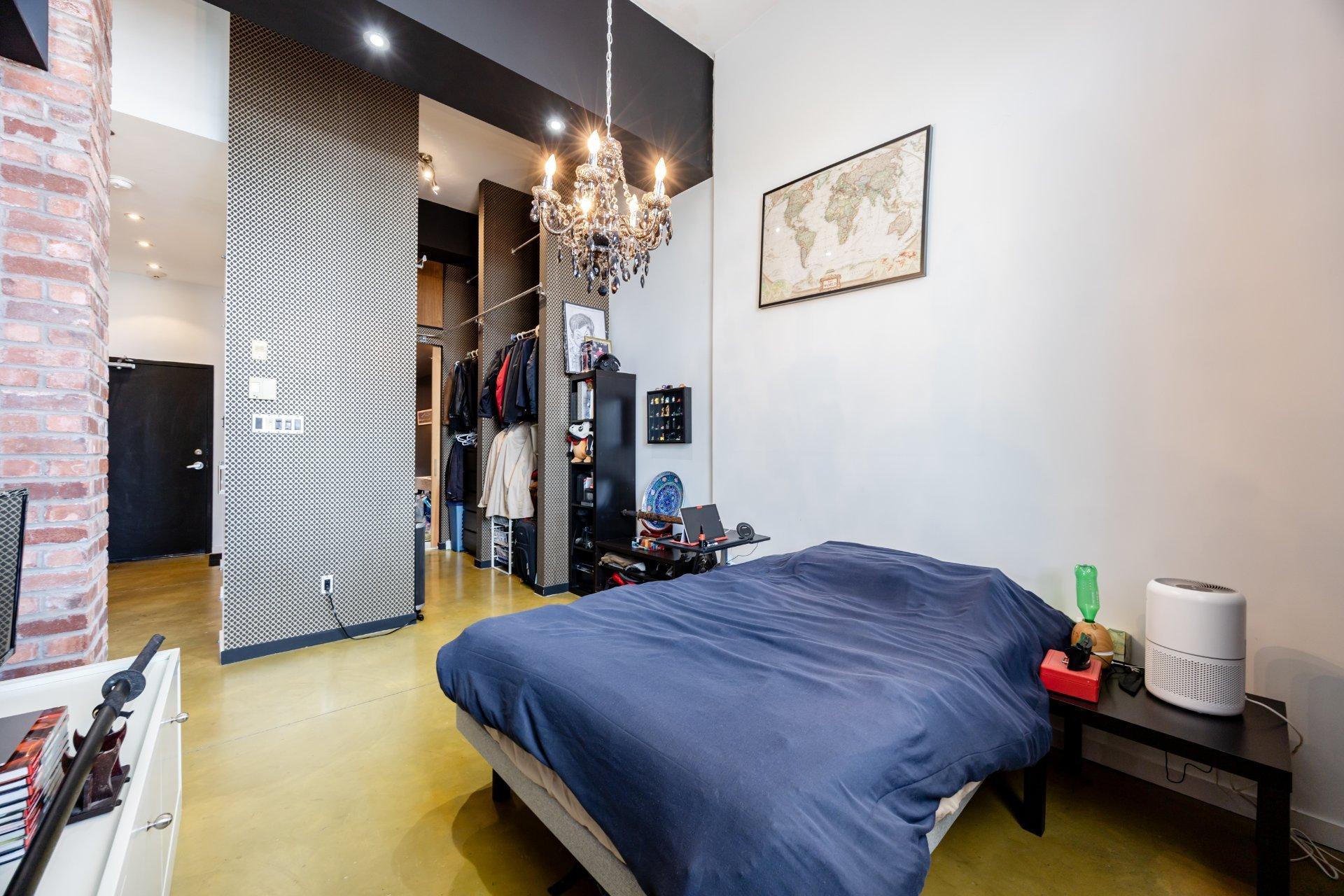 









2321


Av. des Érables

, 301,
Montréal (Ville-Marie),




QC
H2K3V4

