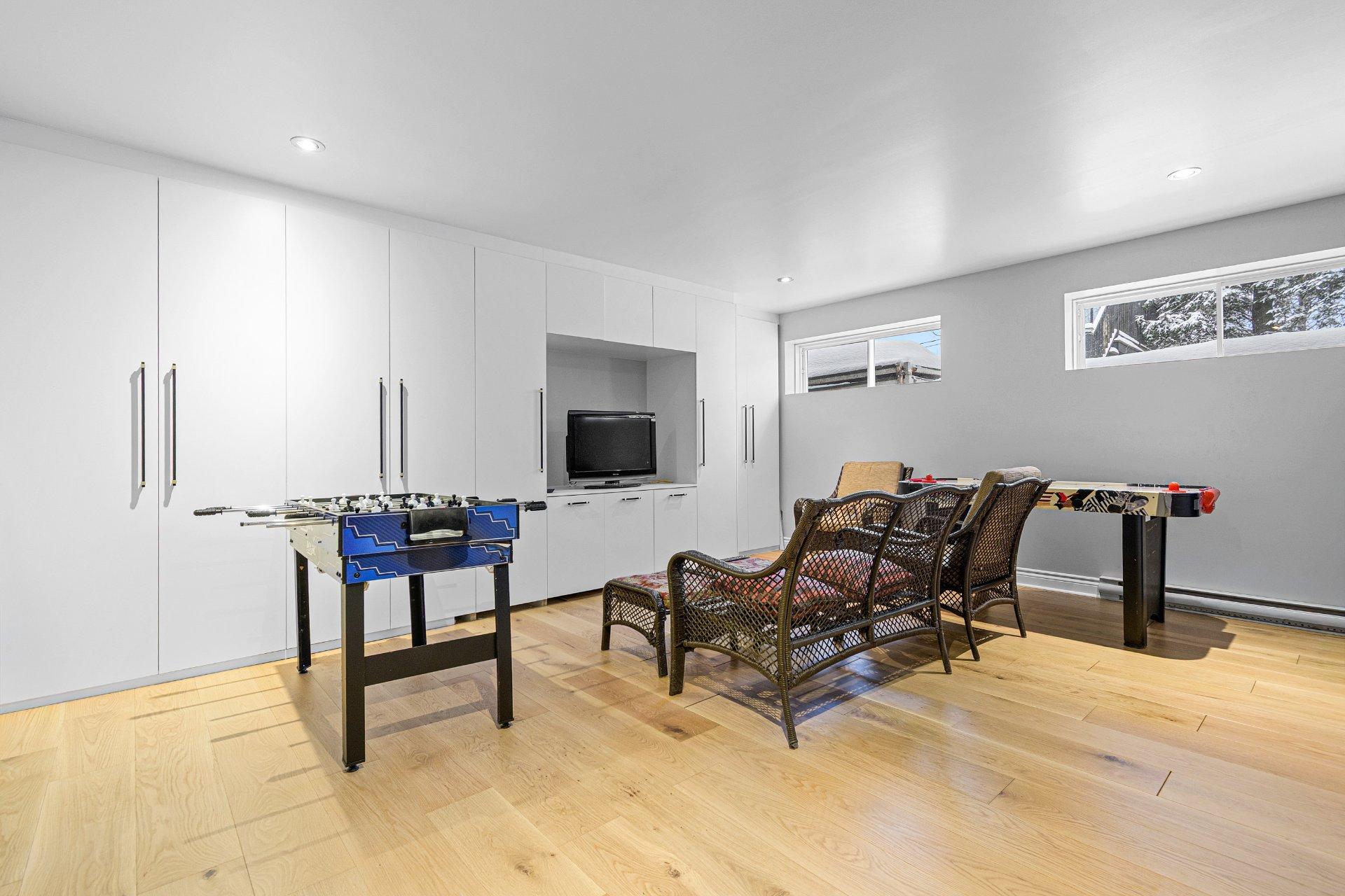 









17

 - 17A


Place du Clos

,
Lachute,




QC
J8H0J3

