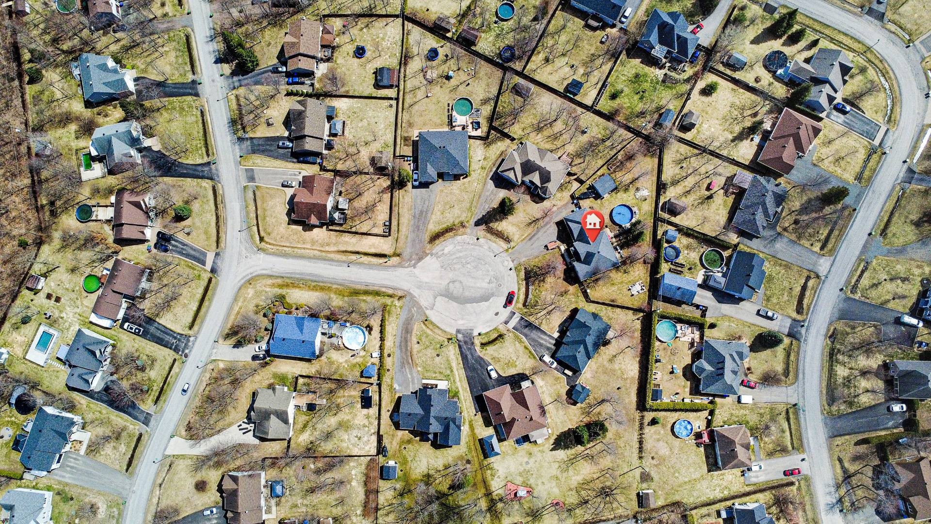 









17

 - 17A


Place du Clos

,
Lachute,




QC
J8H0J3

