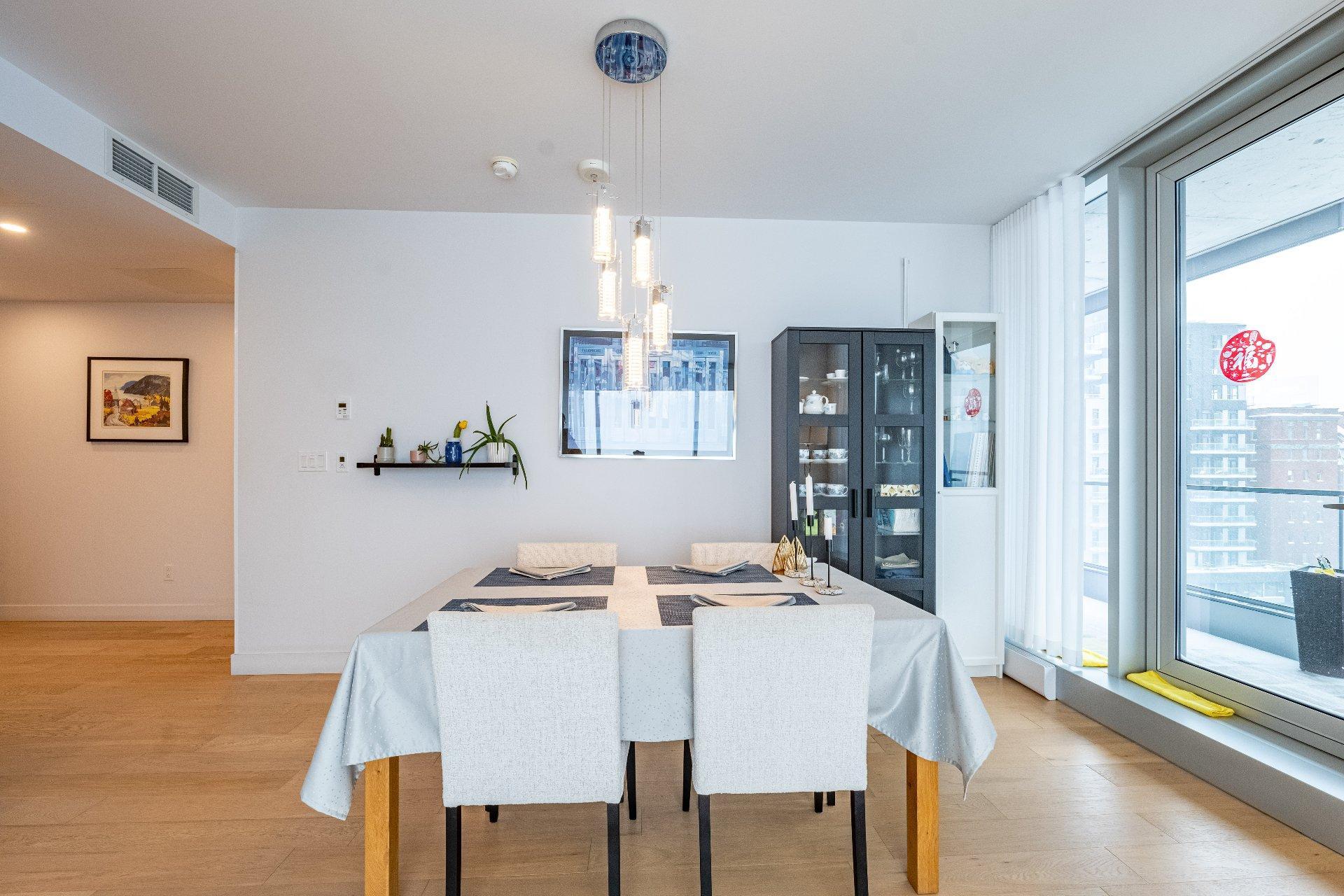 









1500


Boul. René-Lévesque O.

, 1004,
Montréal (Ville-Marie),




QC
H3G0H6

